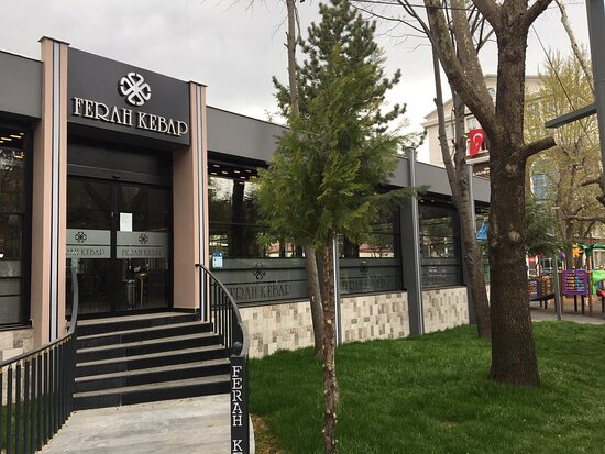 isparta-nin-yuz-aki-bir.jpg